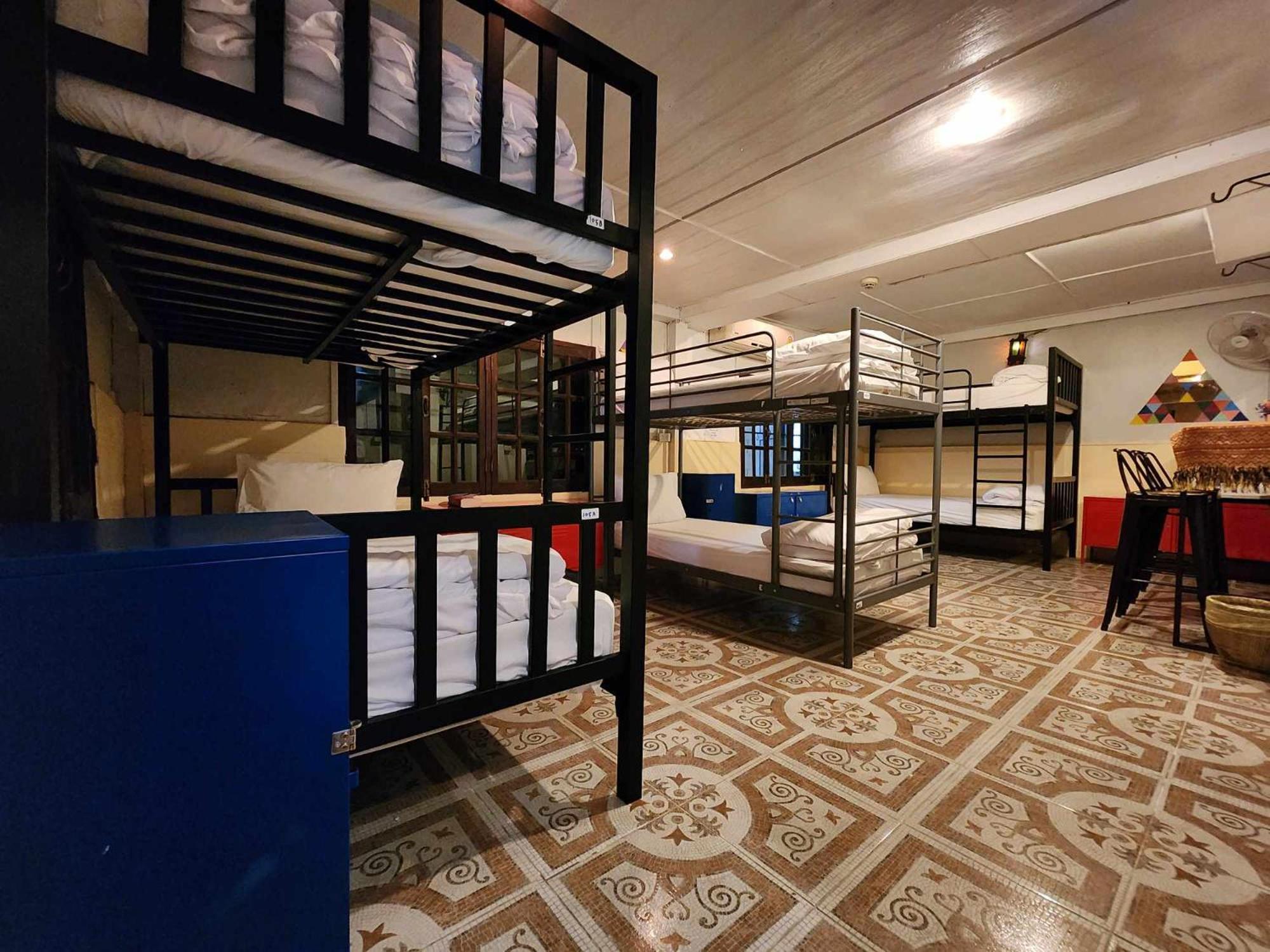 Hotel Club One Seven Gaymen Čiang Mai Exteriér fotografie